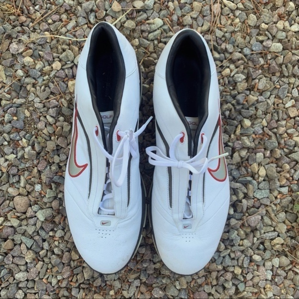 Nike Luxurious Leather Golf Shoes - 13